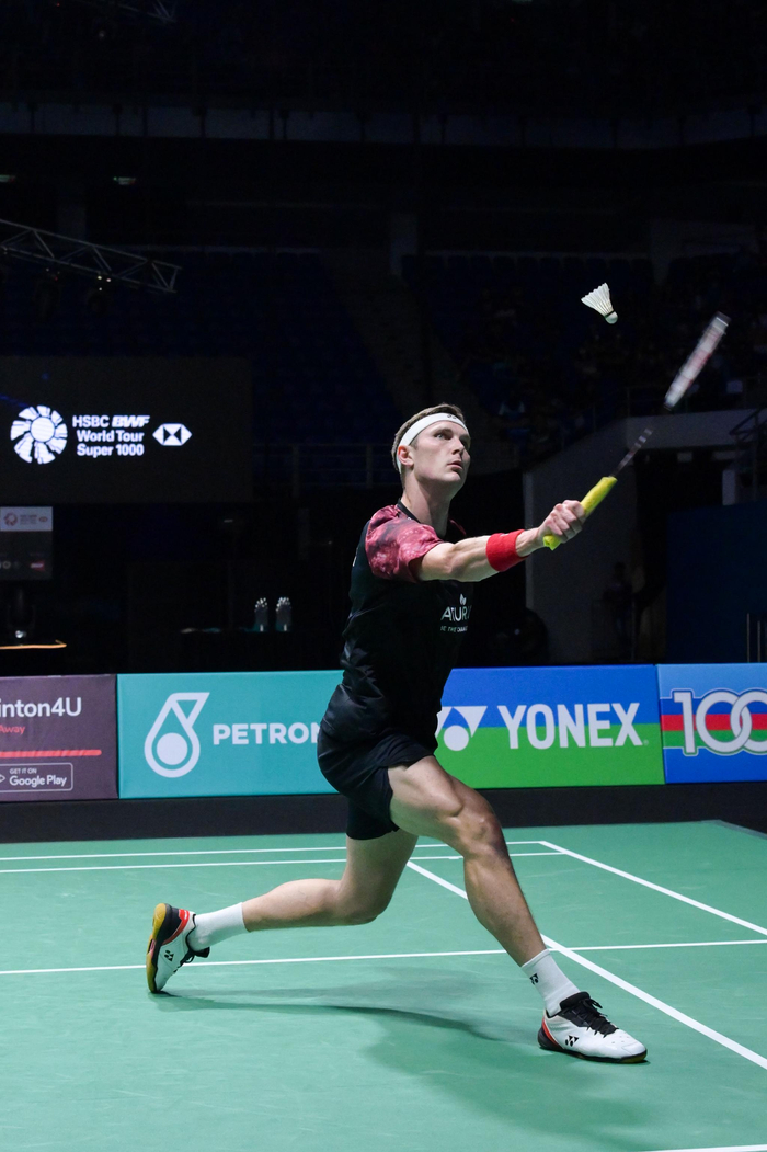 日本队绝杀马来西亚队，安赛龙惊艳四座