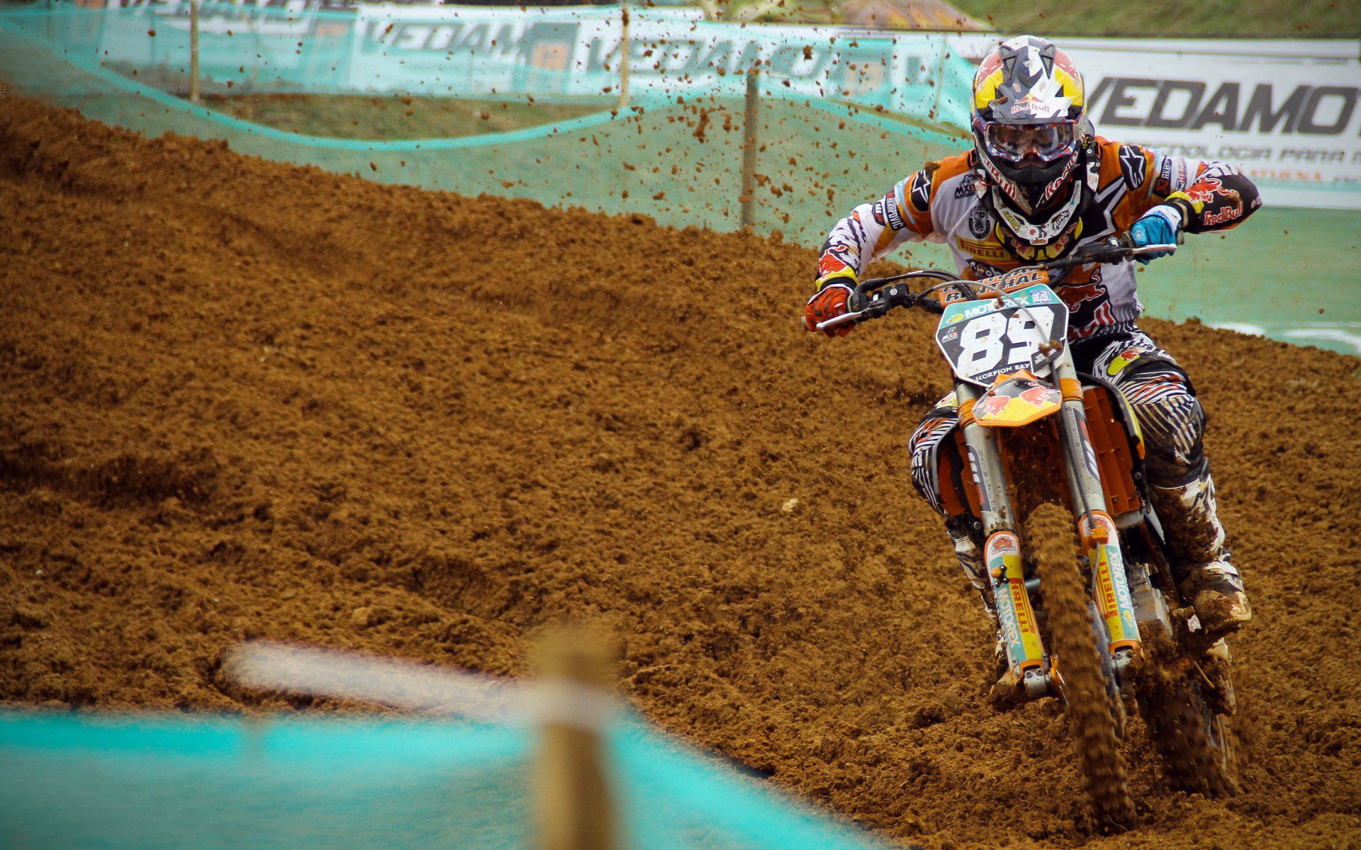 芬兰踏平多特蒙德，奥运周期关键战的冰与火之歌