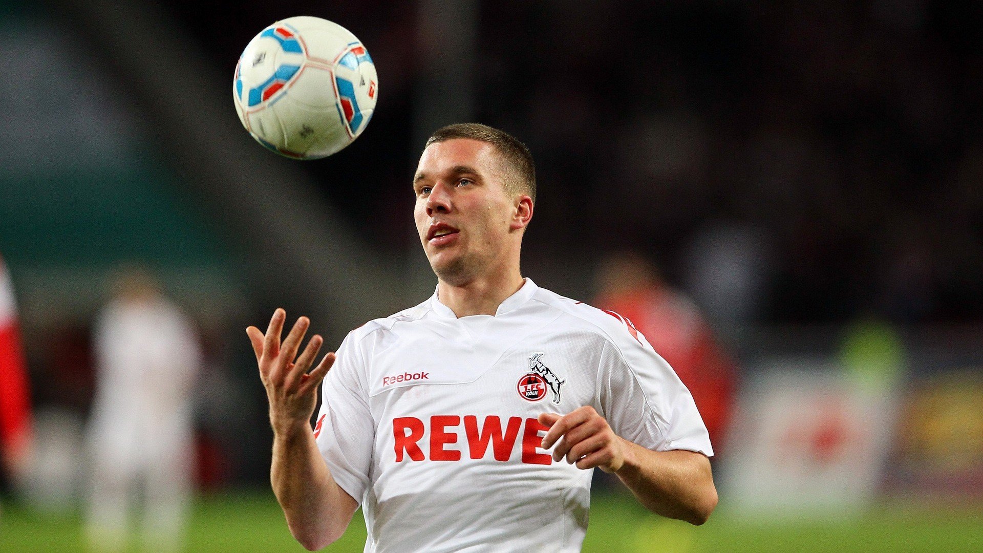 特奥接管关键战，当阿根廷在厄瓜多尔高原上听见命运叩门